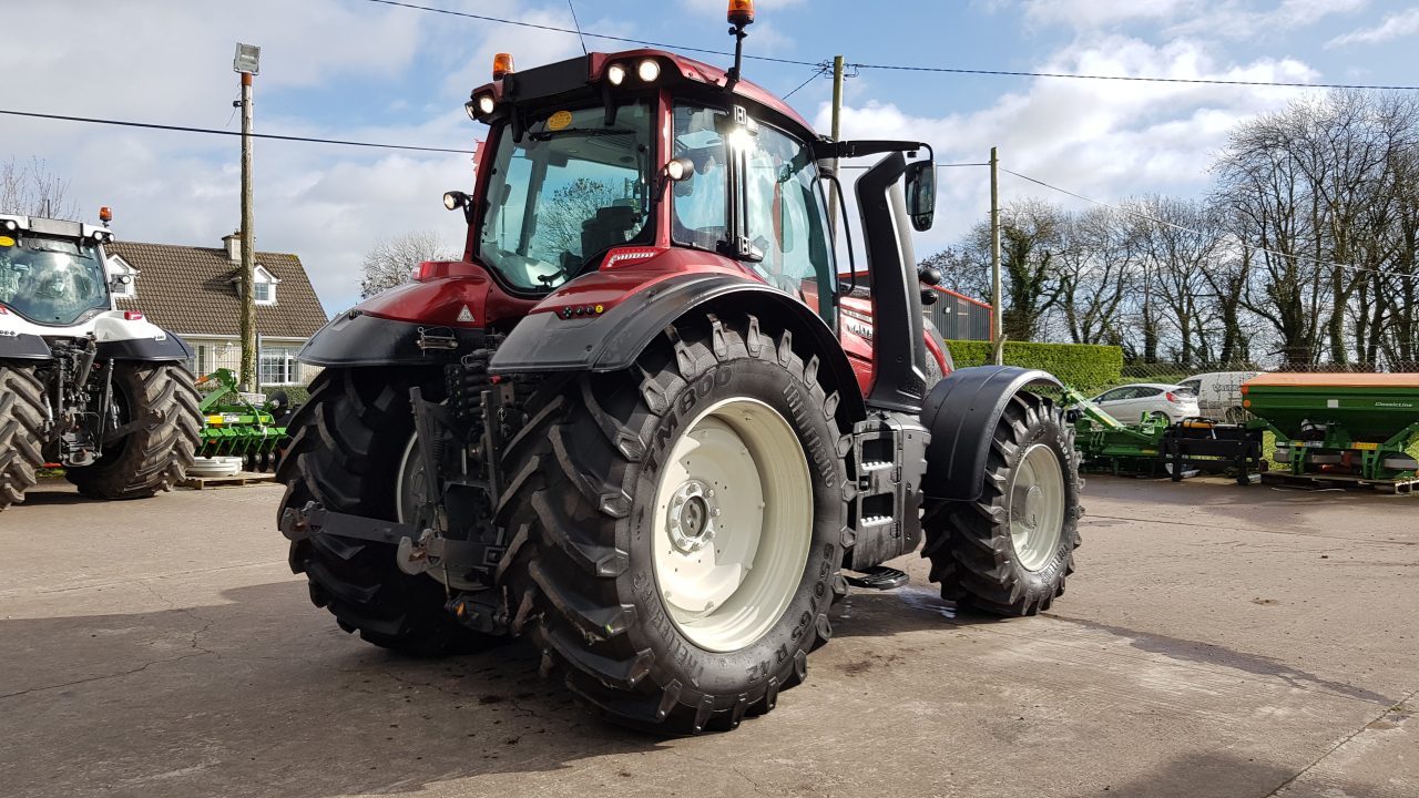 Quality Used Tractors for sale Cork Ireland Valtra New Holland