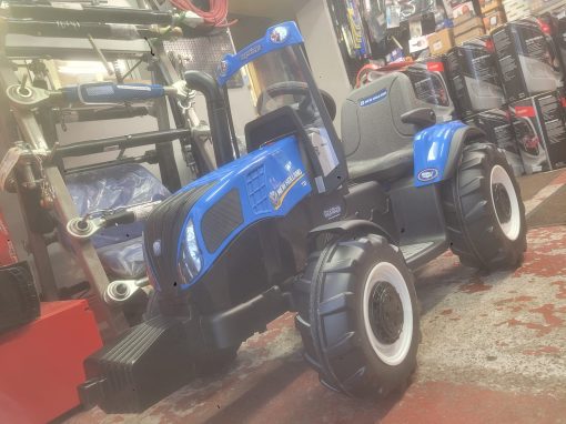 Kids Battery powered Tractor - Image 5