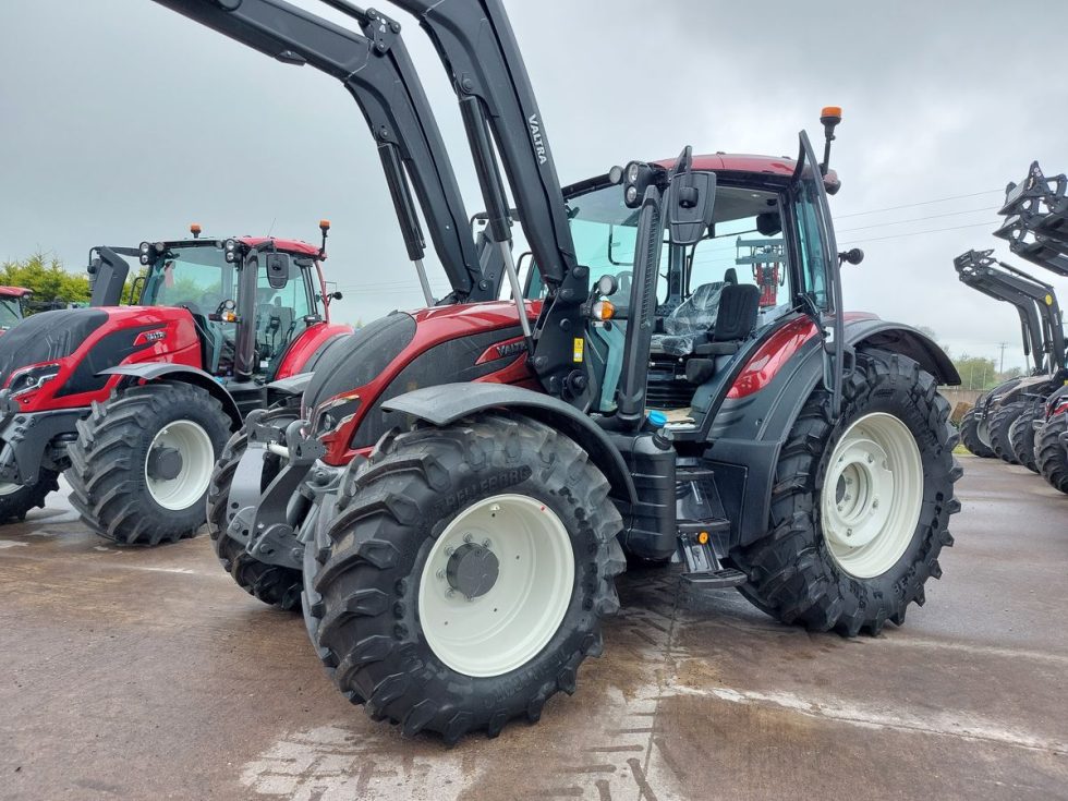 Quality Used Tractors for sale Cork Ireland Valtra New Holland